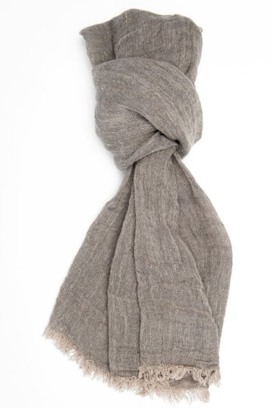 Tamsiai pilkas lininis šalikas