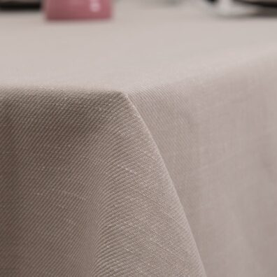 Lino - medvilnės staltiesė iš šviesiai rožinių ir pilkų verpalų.