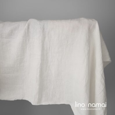 Lininis audinys pieno spalvos platus skalbtas