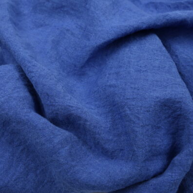 Lininis audinys ryškiai mėlynas platus skalbtas