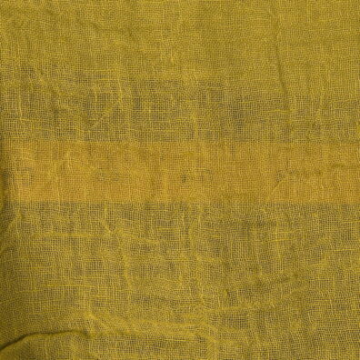 Permatomas lininis audinys skalbtas geltonai žalsvas.