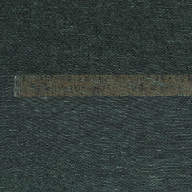 Lininis permatomas tamsiai žalias audinys.