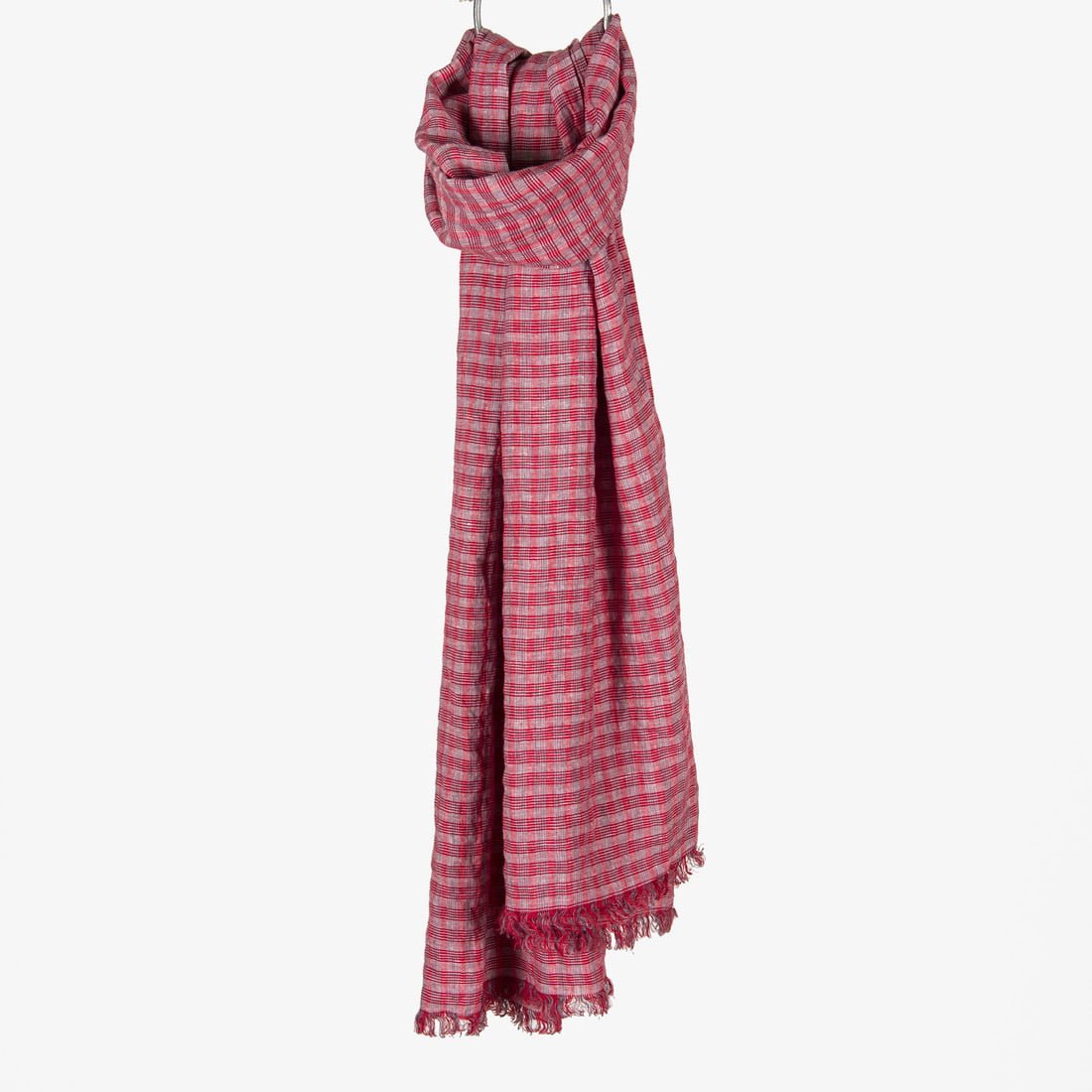 Lininis šalikas raudonais, pilkais langeliais ir kutais.