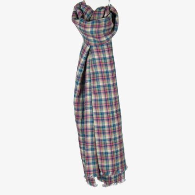 Lininis šalikas įvairiaspalviais langučiais (melsvais, žalsvais, rausvais).