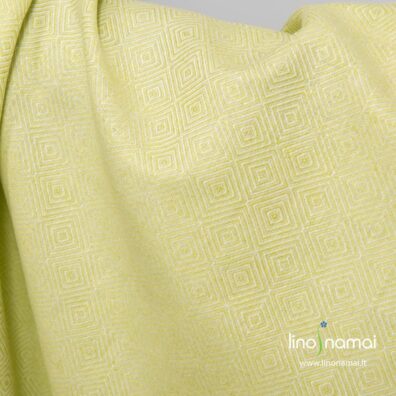 Puslininis audinys šviesiai žaliais rombais - Lino Namai