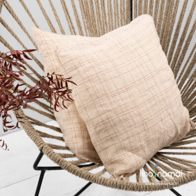 Lininis smėlio spalvos languotas pagalvės užvalkaliukas 40cm x 40cm, su užkaitu