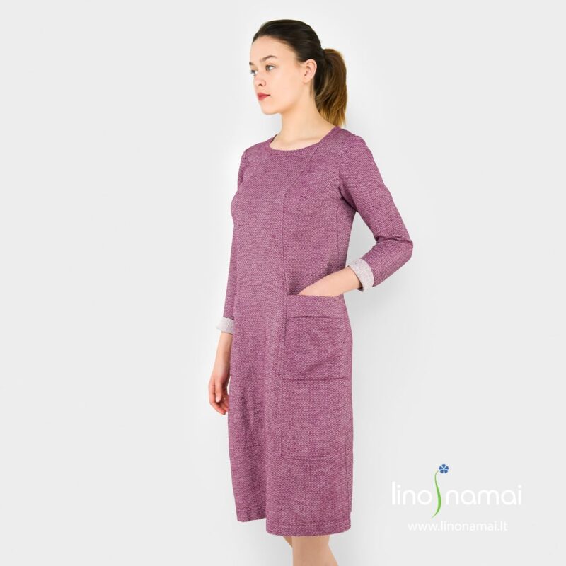 Lininė raudonai violetinė ra&scaron;tuota suknelė