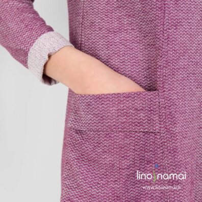 Violetinė lino-medvilnės suknelė su didelėmis kišenėmis