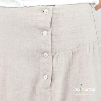 Lininis ilgas sijonas šviesiai pilkas su sagų užsegimu viename šone