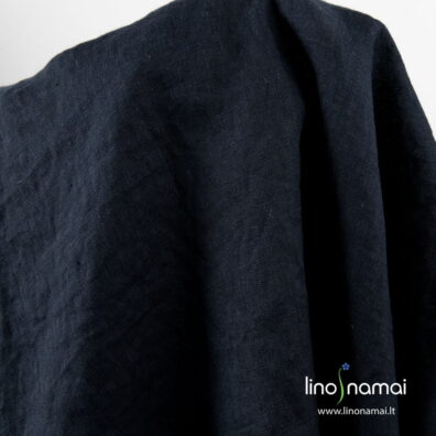 Minkštas švelnus tamsiai mėlynas lino audinys
