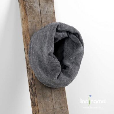 Juodai balta lino - vilnos kaklo mova