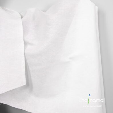 Puslininis ryškiai baltas audinys