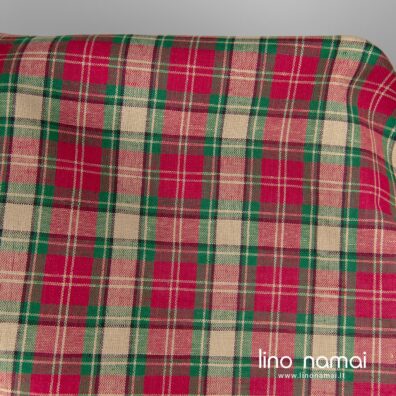 Lino-medvilnės audinys raudonais, žaliais, juodais ir smėlio spalvos langeliais