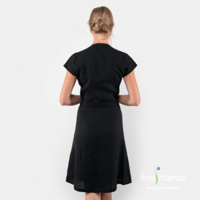 Lininė juoda suknelė, nugaros pusė