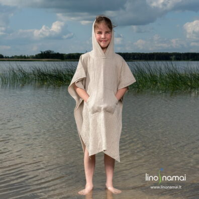 Šviesiai pilkas puslininis vaikiškas pončas su didele kišene priekyje