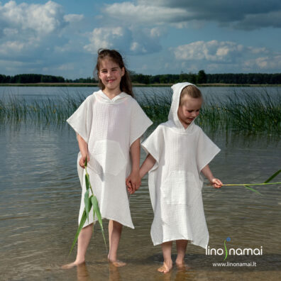 Baltas puslininis vaikiškas pončas, dydžiai nuo 86cm iki 128cm ūgio