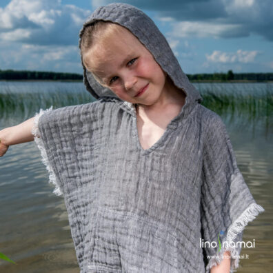 Pilkas lininis vaikiškas pončas su gobtuvu