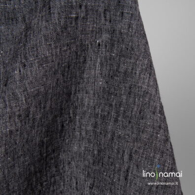 Juodai - baltai margas lino audinys, skalbtas