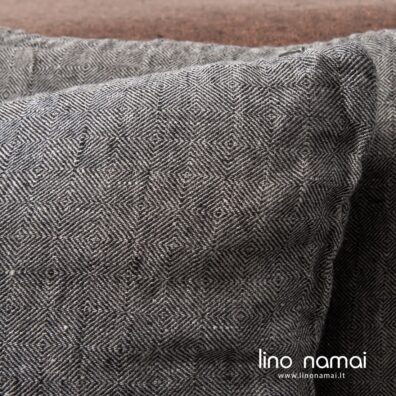 Lininis pagalvės užvalkalas su pilkais rombais