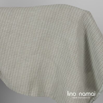 Žalsvai pilkas puslininis raštuotas audinys, skalbtas