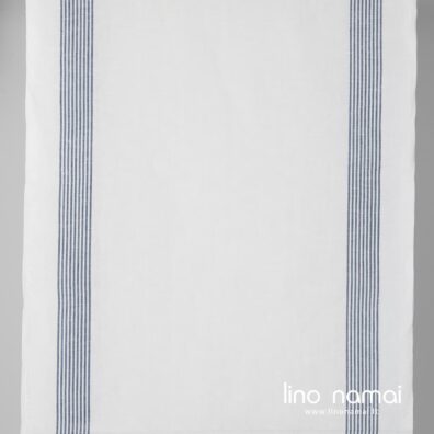 Puslininis rankšluostinis audinys mėlynomis juostelėmis