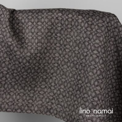 Lininis audinys pilkai-juodai raštuotas