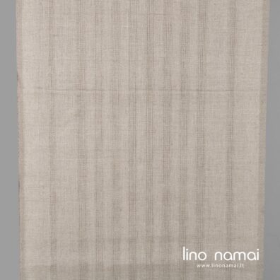 Lininis pilkas audinys ažūrinėmis juostelėmis