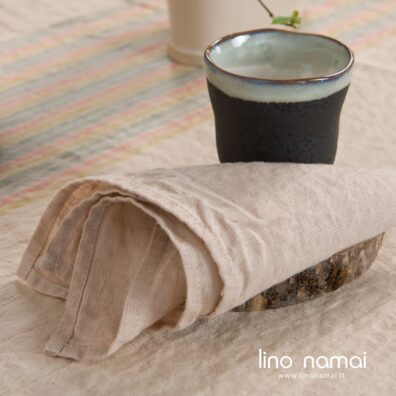 Rusva lininė servetėlė