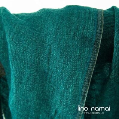 Melanžinis lino audinys iš žalių ir tamsios turkio spalvos verpalų