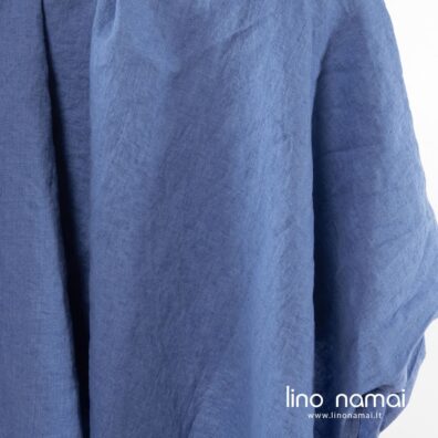 Minkštas švelnus specialiai skalbtas šviesiai mėlynas lino audinys