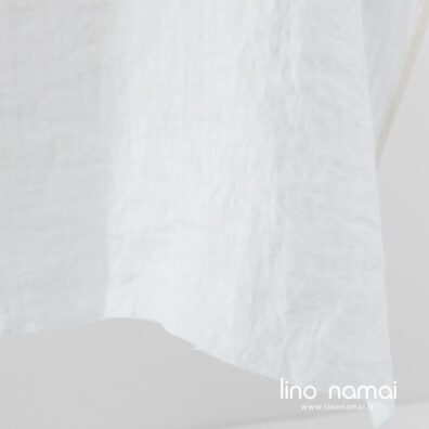 Lino audinys baltas su įaustais langeliais