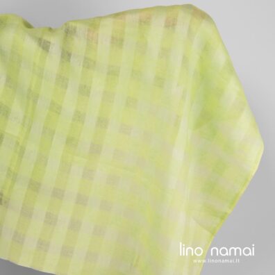 Lininis audinys salotinis permatomas languotas