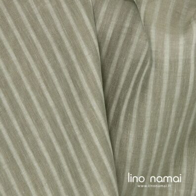 Žalsvas lininis audinys tankiomis ir retomis vertikaliomis juostelėmis