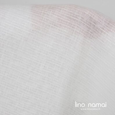 Pieno baltumo lino audinys su dryžiais