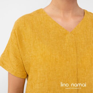 Lininė geltona suknelė su dekoratyvia kloste priekyje