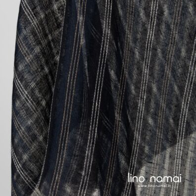 Permatomas tamsiai mėlynas dryžuotas lininis audinys užuolaidoms, šalikams