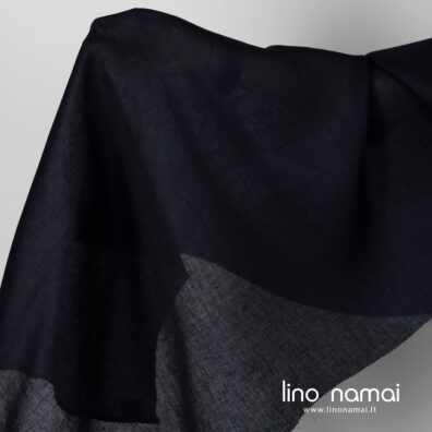 Raštuotas tamsiai mėlynas lininis audinys drabužiams, namų tekstilei