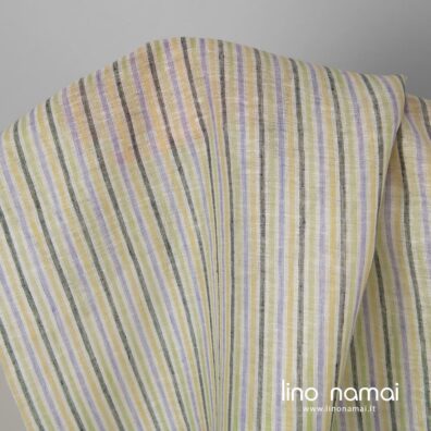 Lininis audinys vertikaliais geltonais, mėlynais, žaliais, juodais dryžiais