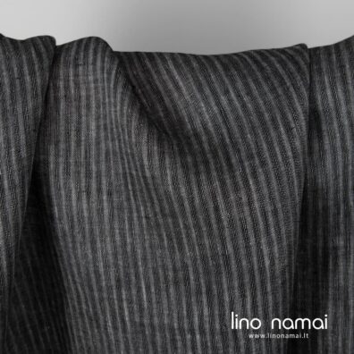 Lininis audinys juodai dryžuotas