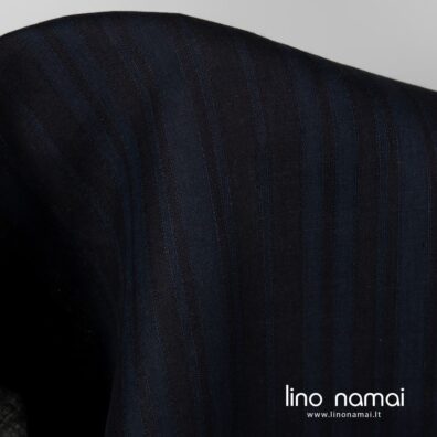 Lino audinys juodai-tamsiai mėlynai dryžuotas