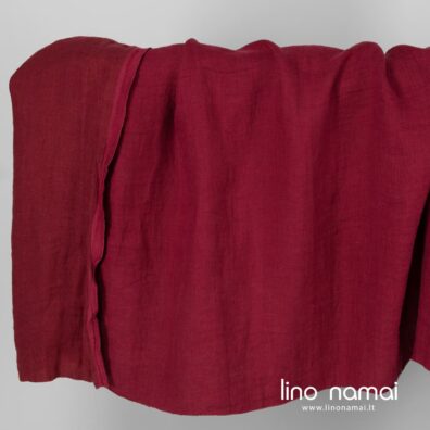 Lininis audinys raudonas skalbtas