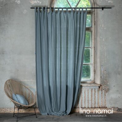 Melsvai pilka lininė užuolaida