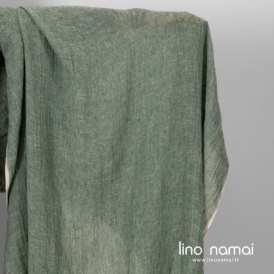 Permatomas žalias lininis audinys, skalbtas