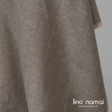 Raštuotas lino - medvilnės audinys pilkšvai rudas