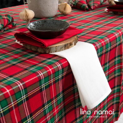 Languota staltiesė SCARLET ir raudona vienspalvė servetėlė METIS