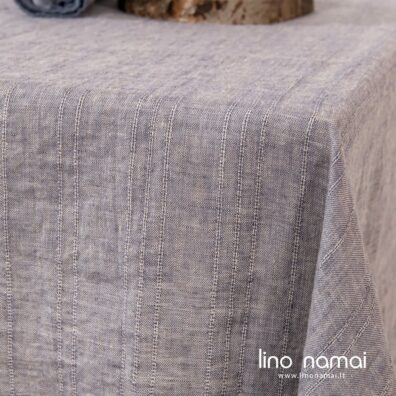 Lininė staltiesė iš rusvų ir violetinių verpalų