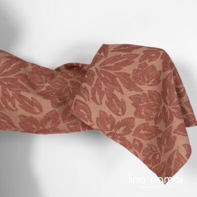 Rudas puslininis audinys su gėlėmis