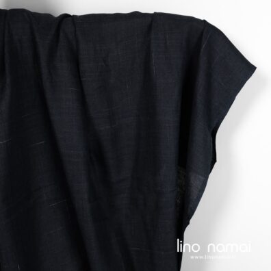 Lininis audinys tamsiai mėlynas baltais dryžiukais