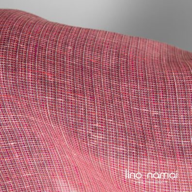 Lininis audinys permatomas retas rožiniais langeliais, tinkamas šalikams, užuolaidoms siūti