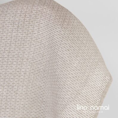 Lininis audinys šviesiai pilkas raštuotas drabužiams, užuolaidoms, staltiesėms, servetėlėms siūti